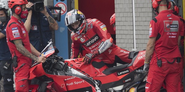 MotoGp, Tardozzi: "Abbiamo vinto due gare, ma dobbiamo fare prestazioni migliori"