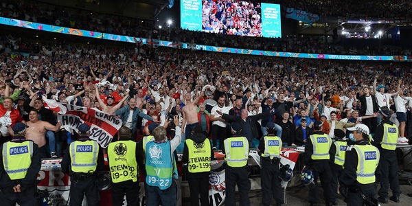 Euro 2020, Crisanti: "60mila a Wembley? Così il Covid si diffonde"