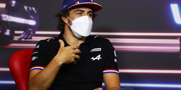 F1, Alonso: "Il compagno di box di Hamilton? Nessun pilota può sceglierlo"