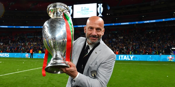 Europeo, trionfo Italia: Vialli e gli azzurri alzano l'Europeo a Wembley