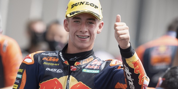 MotoGp, Acosta: "Il mio pilota ideale è fatto al 90% da Marquez"