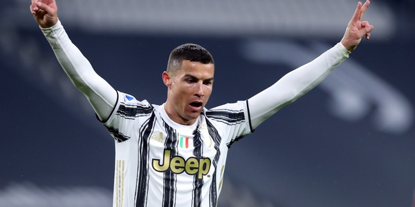 Juve, Nedved rassicura un tifoso su Cr7: "Arriva, arriva"