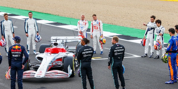 F1, ecco la nuova macchina per il 2022: garantita più battaglia in pista