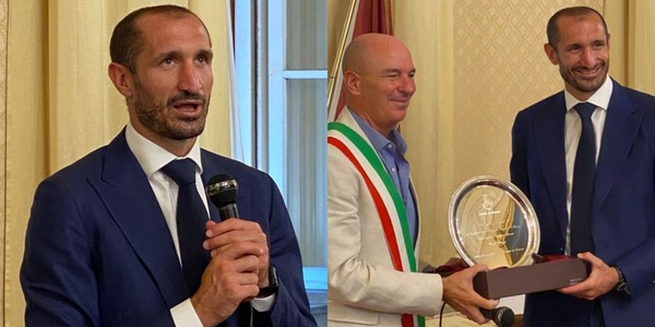 Juve, Chiellini ha ancora fame: "Voglio alzare qualche coppa..."
