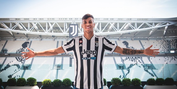 Juve, Kaio Jorge si presenta: "Ecco in cosa sono bravo. Vinceremo la Champions"