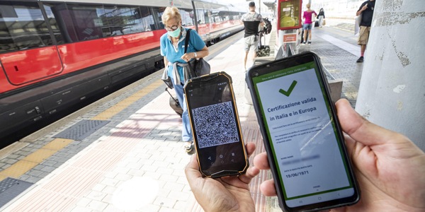 Green pass obbligatorio da settembre: ecco cosa cambierà