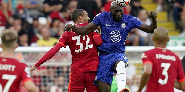 Superbo City contro l'Arsenal! Pareggio tra Liverpool e Chelsea