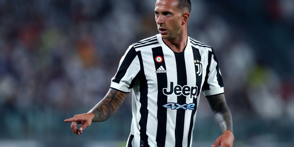 Bernardeschi e la multa al suo stabilimento: arriva la smentita