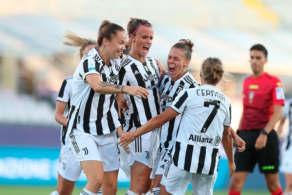 Juve Women show, Fiorentina travolta 3-0 in trasferta