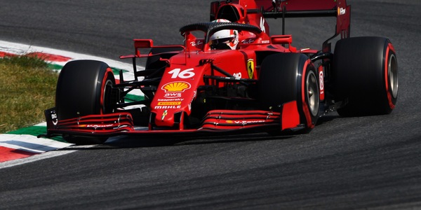 F1: nausea e mal di testa per Leclerc nelle prove libere 2