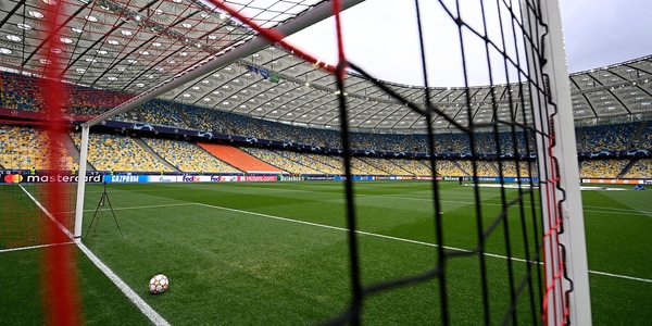 Sfida gli amici su Milan-Atletico Madrid e vinci buoni Amazon