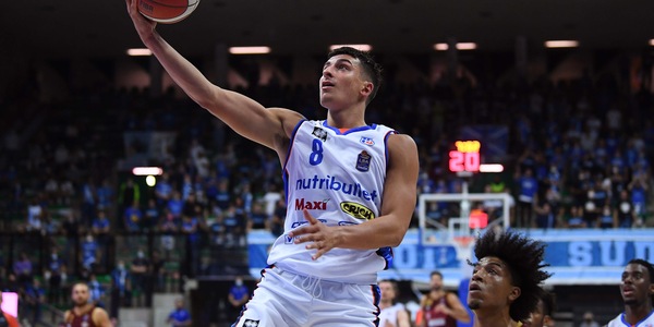 Treviso batte Venezia 80-76 nel derby. Sassari ko con Brindisi