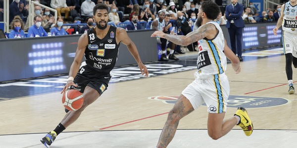 Trento asfalta Cremona, Perkins lancia Brindisi contro Tortona