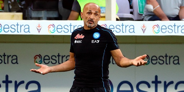 Spalletti, sparisce la Fiat Panda in centro a Napoli