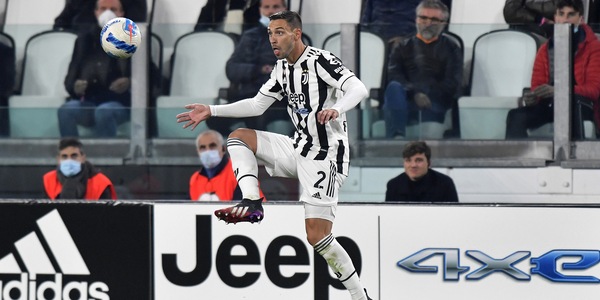 Juve, De Sciglio compie 29 anni: compleanno a lavoro
