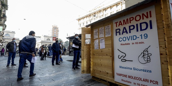 Covid, monitoraggio regioni: sono 4 a rischio moderato