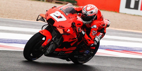 MotoGp: brutto incidente tra Lecuona e Oliveira, bandiera rossa nel finale a Portimao