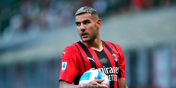 Milan, buone notizie per Pioli: Theo Hernandez negativo al Covid