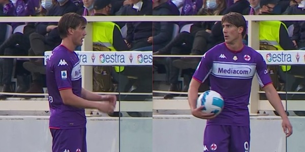 Vlahovic reclama il pallone: l'episodio chiave prima del rigore