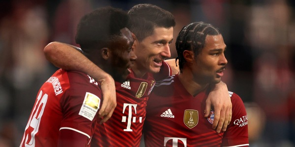 Bundesliga, il Bayern piega il Friburgo e vola a +4 dal Dortmund