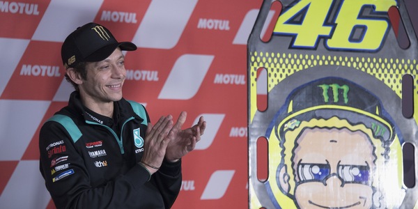 MotoGp, Rossi: "Difficile pensare alla pista, ma non mi piace essere triste"