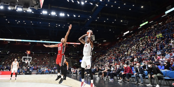 Il basket italiano batte il calcio per crescita di tifosi in Serie A