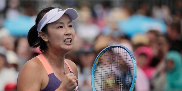 Mail attribuita a Peng Shuai: "Sto bene, non ho subito violenze"