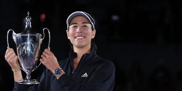 Muguruza è la prima spagnola a vincere le Wta Finals: Kontaveit ko