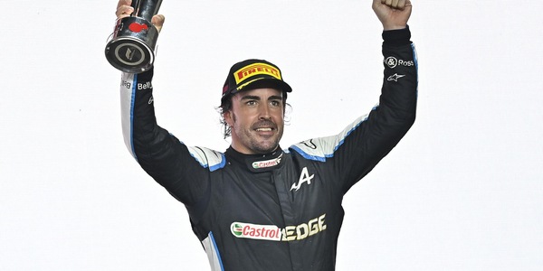 F1, Alonso: in inverno prevista un'operazione al volto