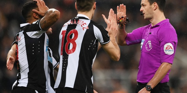 Newcastle, 1-1 col Norwich e record negativo. Colpo del Leeds al 93'