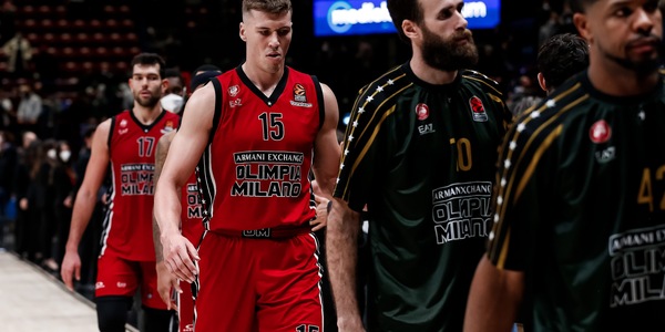 Olimpia, problema covid: Tarczewski è in isolamento fiduciario