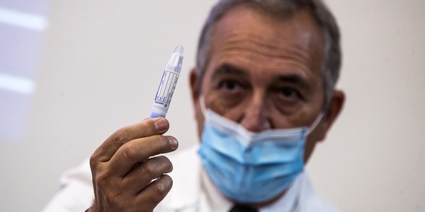 Covid, Vaia: “Vaccini vanno aggiornati”