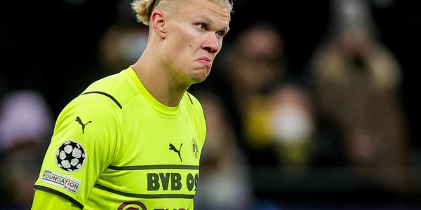 Raiola su Haaland: "Potrebbe restare a Dortmund un altro anno"