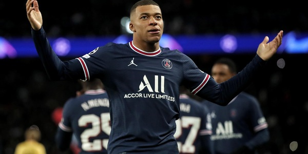 Mbappé-Psg, Leonardo: “Crediamo nel rinnovo di contratto”