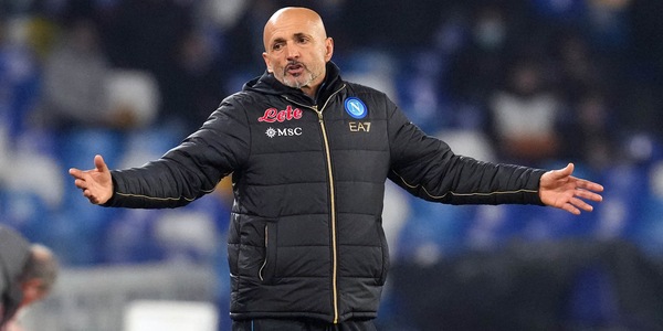 Spalletti: “De Laurentiis negli spogliatoi solo per gli auguri”