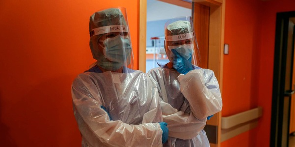 Quasi 100mila contagi in 24 ore: nuovo record da inizio pandemia