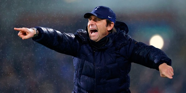 FA Cup, il Tottenham di Conte eliminato a sorpresa. Passa il City