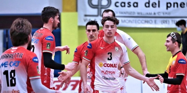 Reggio Emilia super in casa, Castellana ko