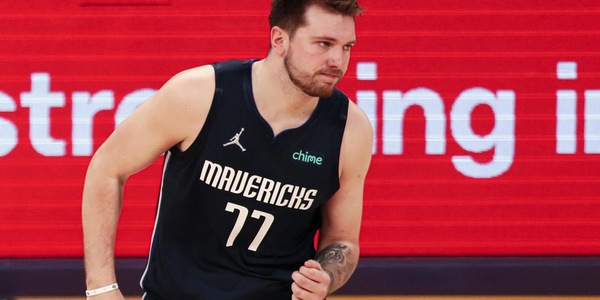 Nba, Doncic batte Curry. Lakers ko nel derby coi Clippers, bene Gallinari