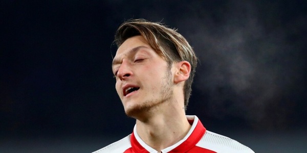 "Ozil è forte, ma ha avuto problemi con tutti"