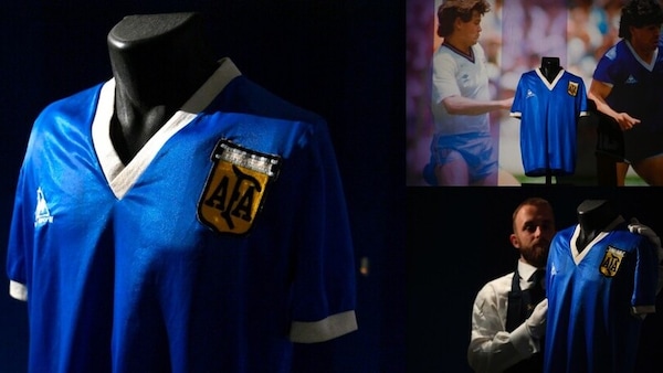 Maradona, la maglia della Mano de Dios all'asta FOTO