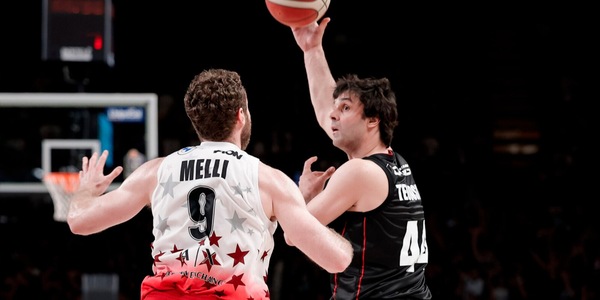 Inizia la Finale scudetto 2022: Virtus Bologna contro Olimpia Milano