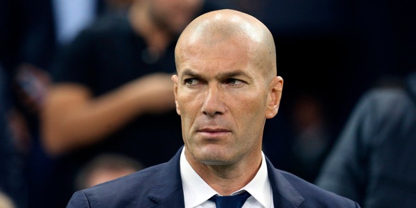 As: "Zidane vuole la Francia, rifiutata l'offerta del Psg"