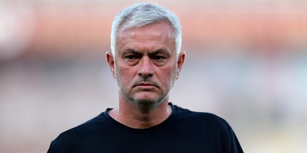 Roma, i segreti di Mourinho: "Leadership, empatia e fame"