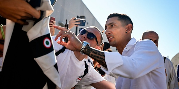 In delirio per Di Maria come quando arrivò CR7: Juve, il ruggito degli Agnelli