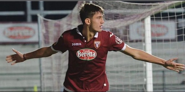 Uno dei tanti errori del Toro: ecco Lucca sulle orme di Van Basten e Ibra all'Ajax
