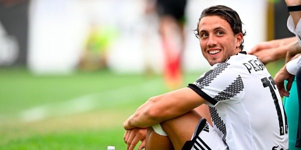 Pellegrini va in prestito, ma la Juve non compra un terzino sinistro