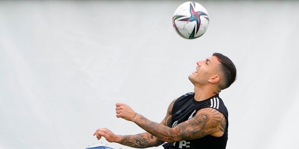 Paredes-Juve in 48 ore: chiusura imminente