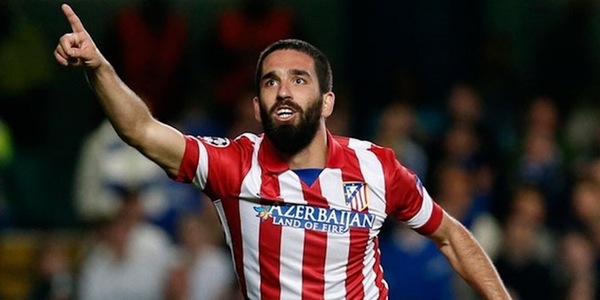 Arda Turan, basta col calcio. Il turco e le sue follie, da supercrack a reietto