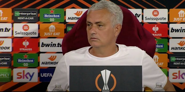 Roma, Mourinho: "Zaniolo non ha avuto tranquillità, peccato abbia un solo Pellegrini"